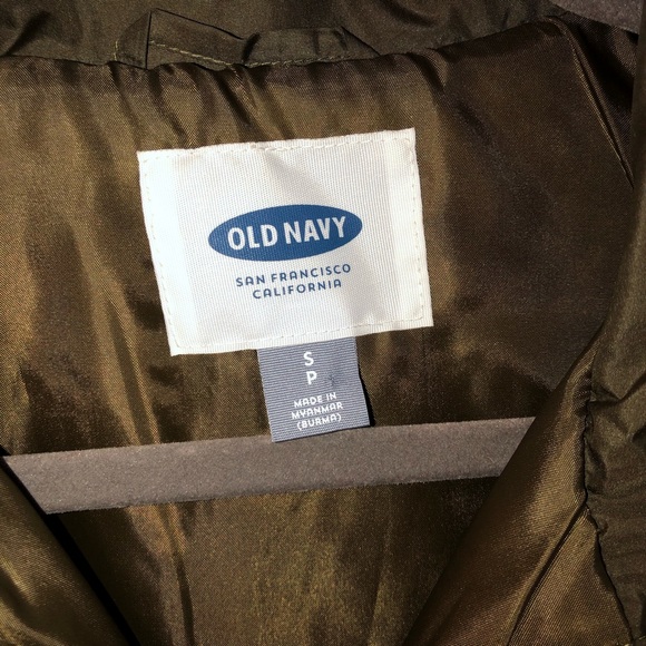 olive green vest by Old Navy - Picture 4 of 6